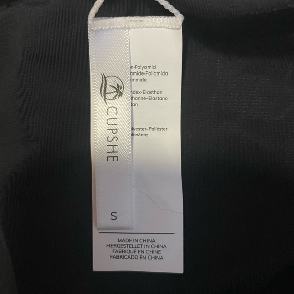 NWOT Cupshe Black Tankini V Neck Ruched Cross Back Small - Picture 9 of 10